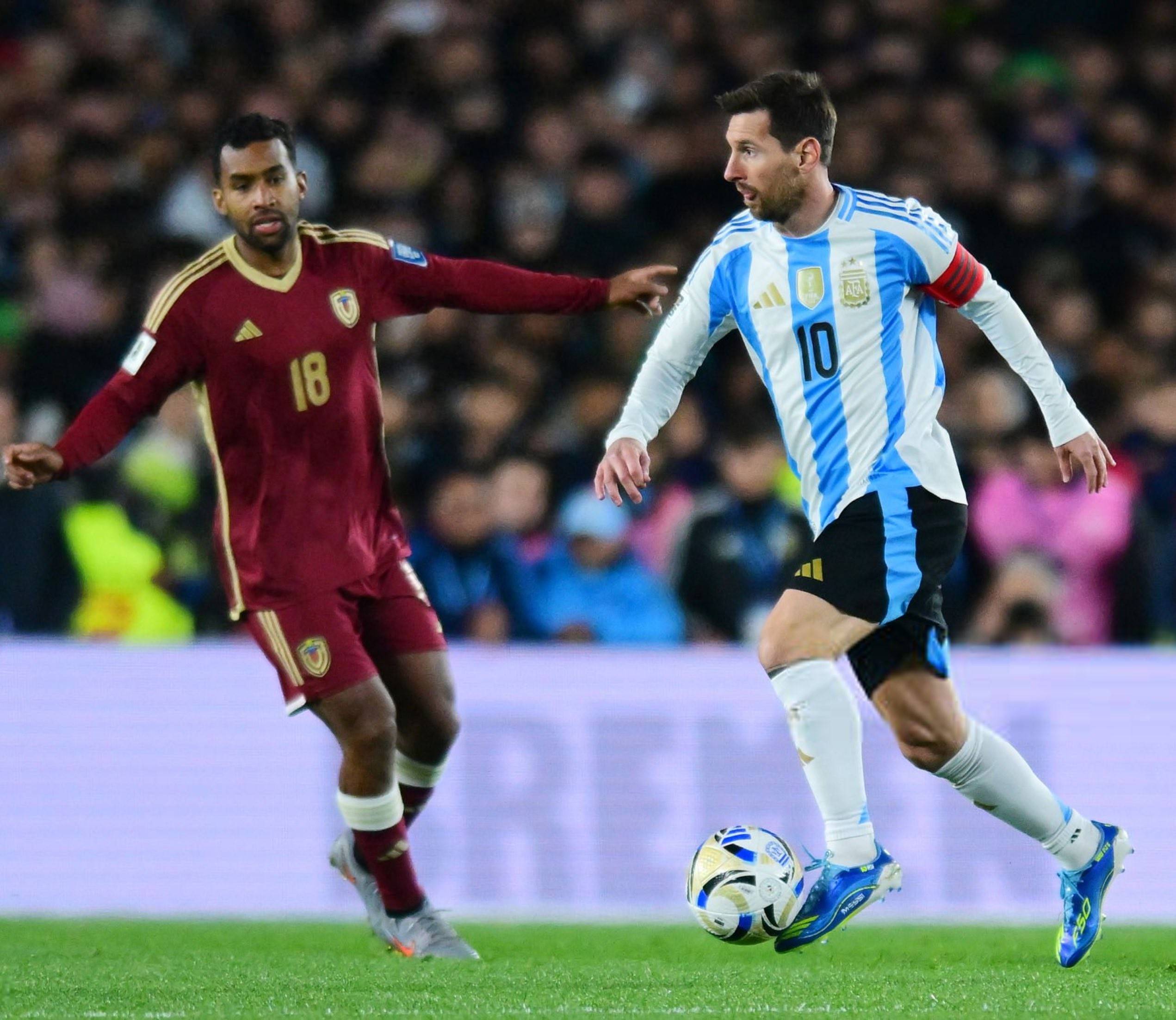 乐鱼体育梅西连续十二场比赛得分超过出色防守，切尔西不断突破！比赛高潮迭起的简单介绍